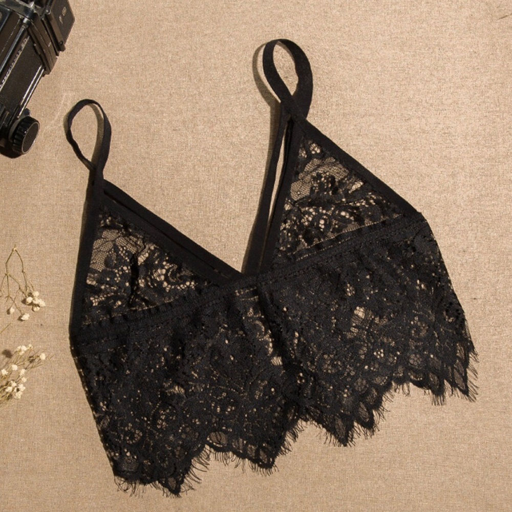 Black Lace Bralette - Picture 2 of 3